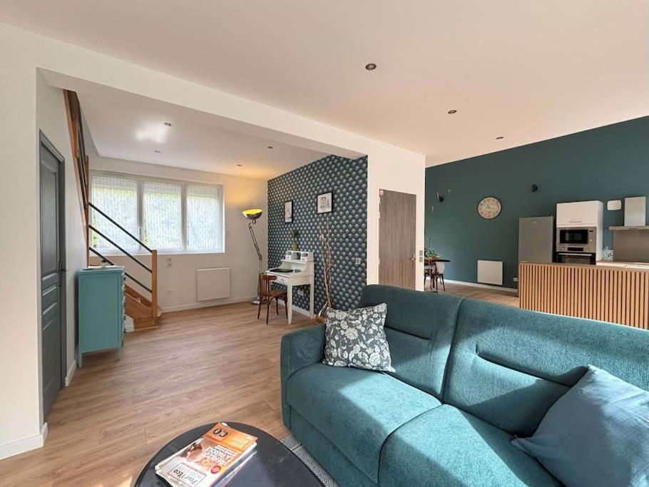 Duplex Parapluies De Cherbourg Netflix Parking 外观 照片