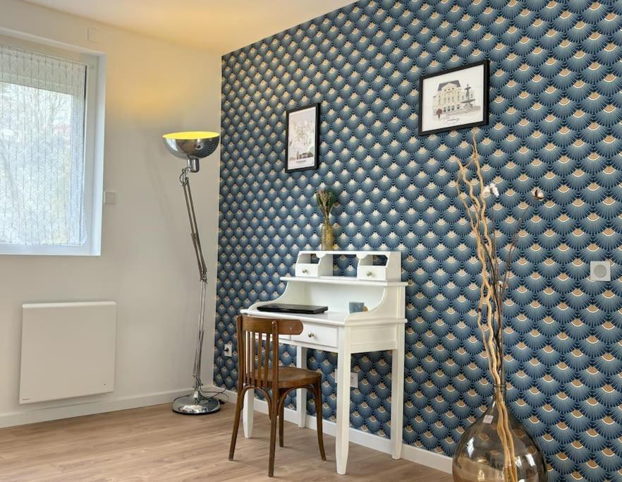Duplex Parapluies De Cherbourg Netflix Parking 外观 照片